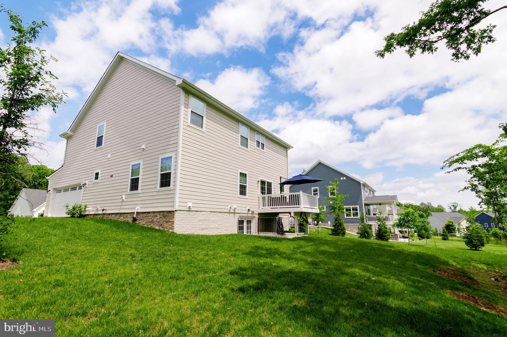 FAWN LAKE - Residential