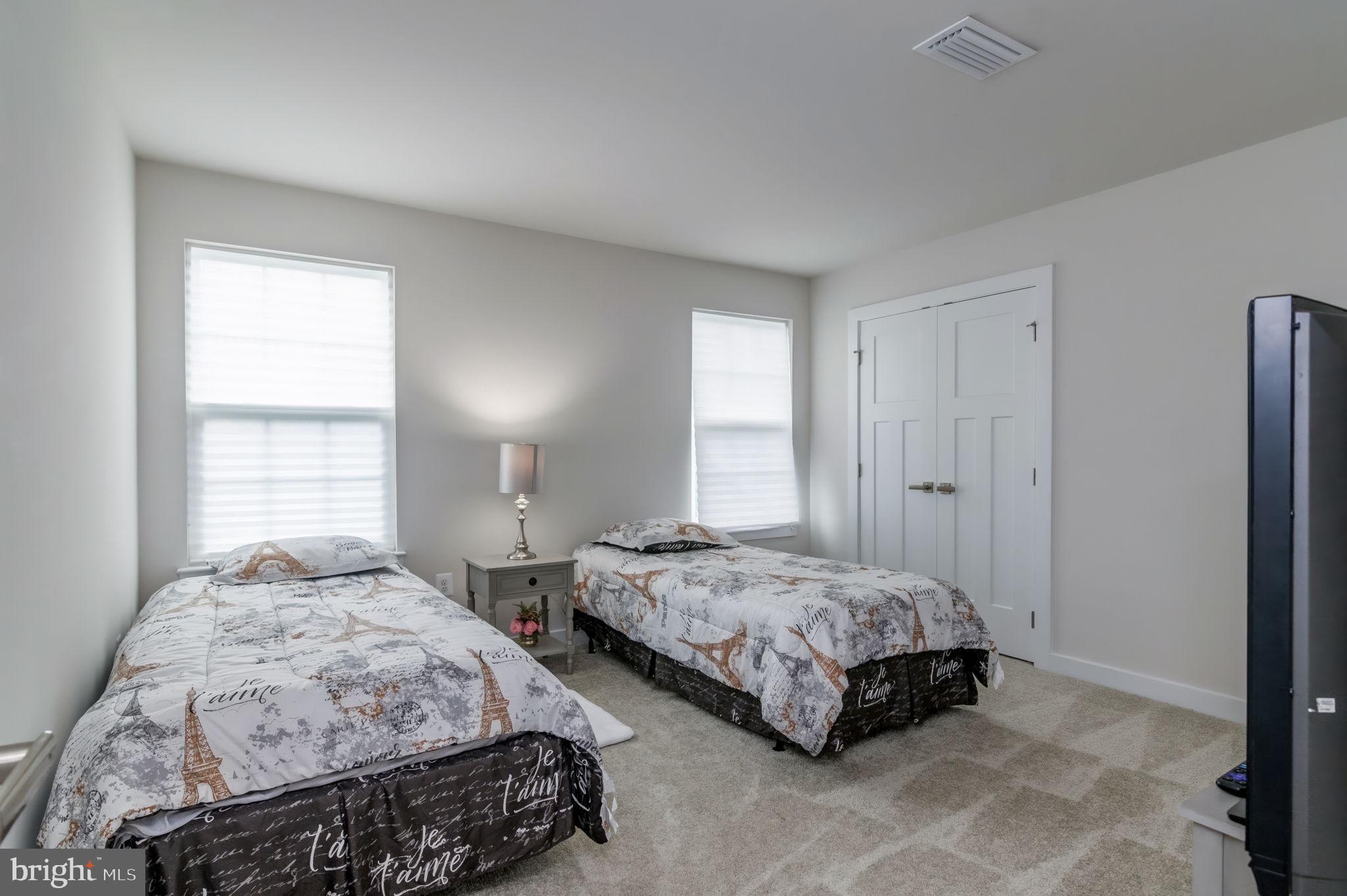 FAWN LAKE - Residential