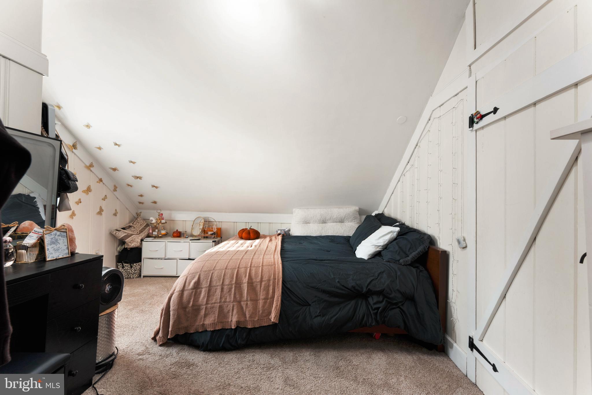 NEWPORTVILLE - Residential