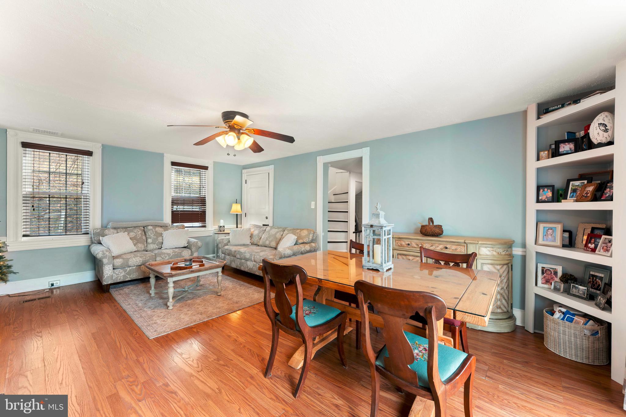 NEWPORTVILLE - Residential