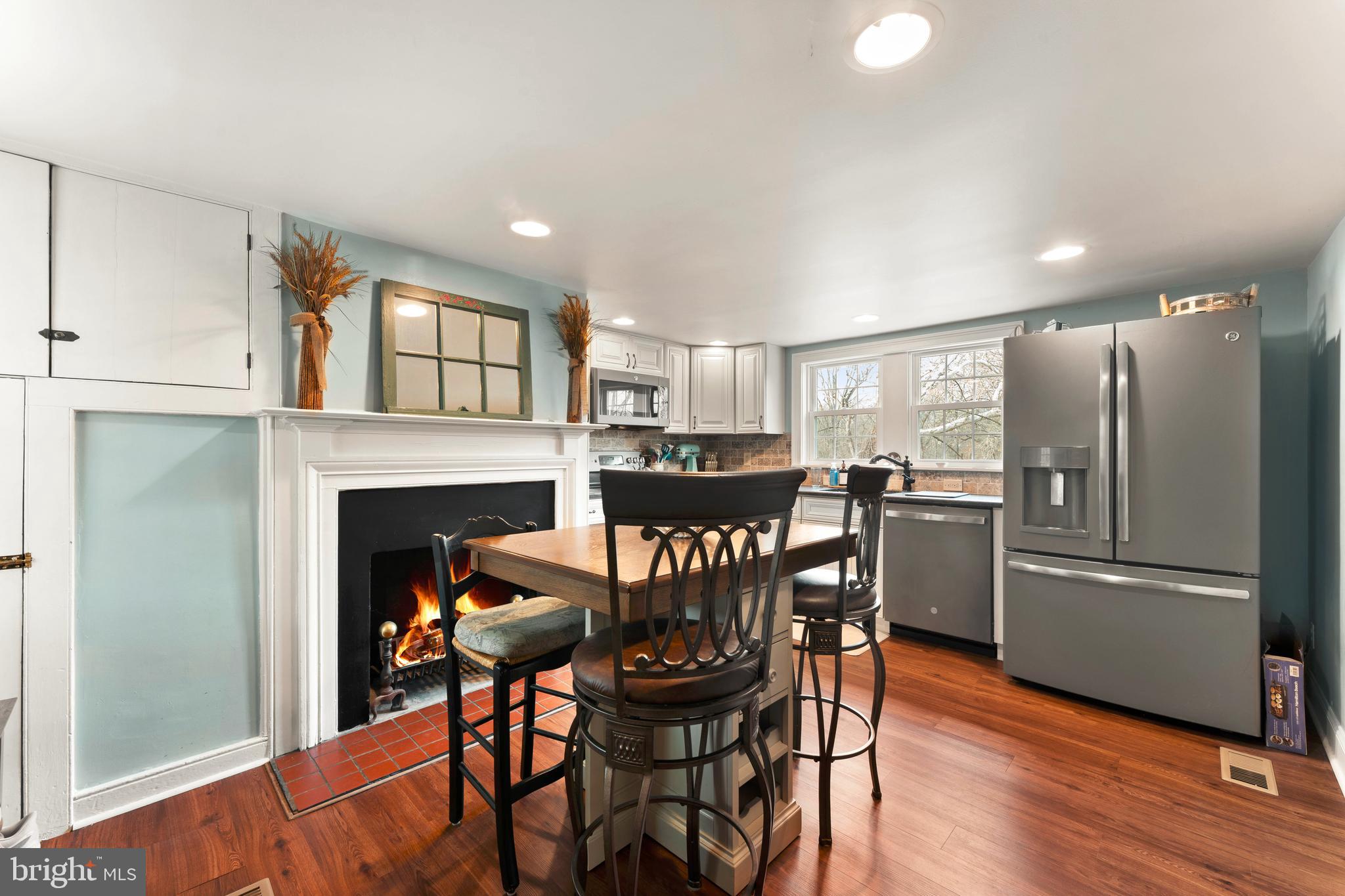 NEWPORTVILLE - Residential