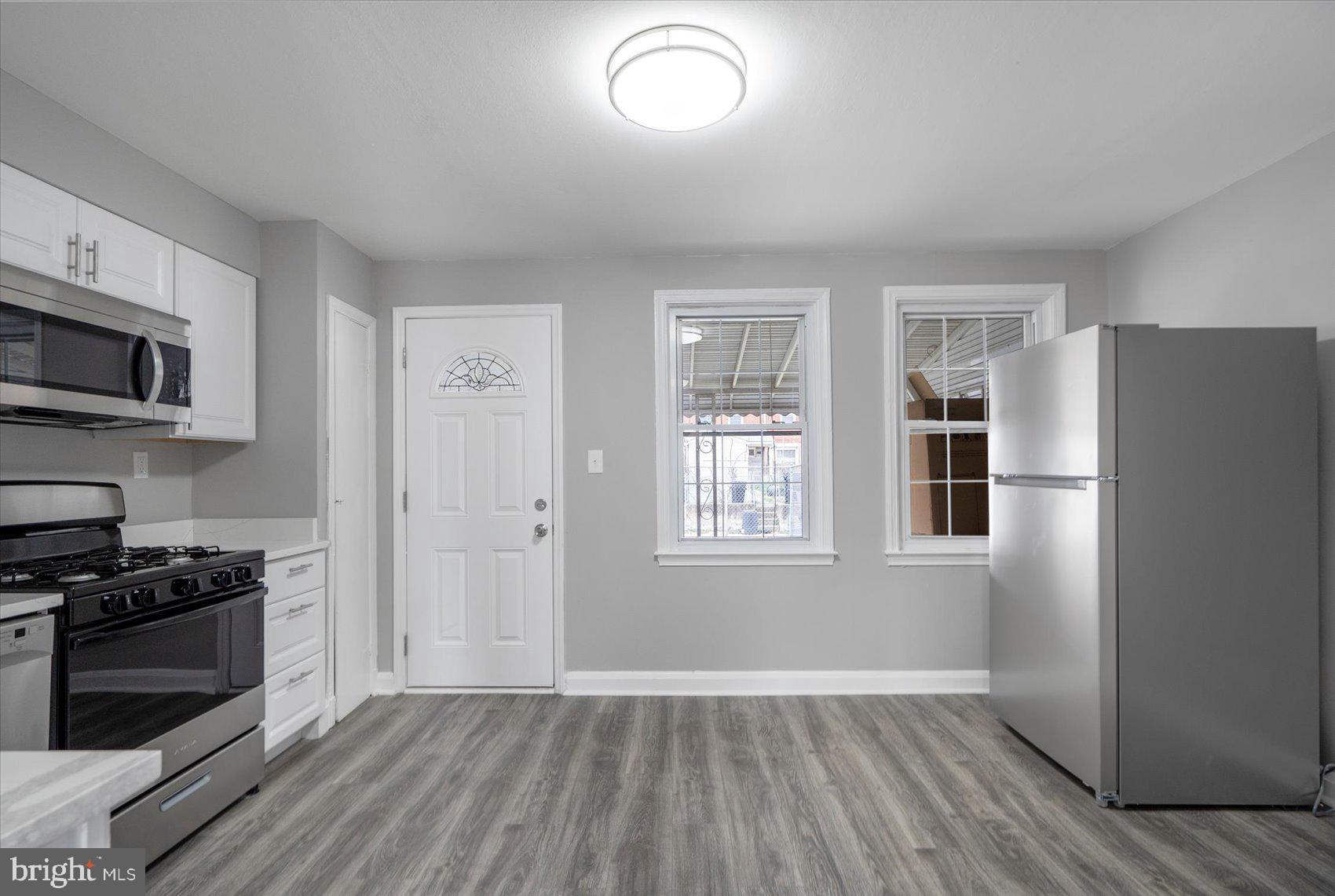 EASTFIELD - Residential