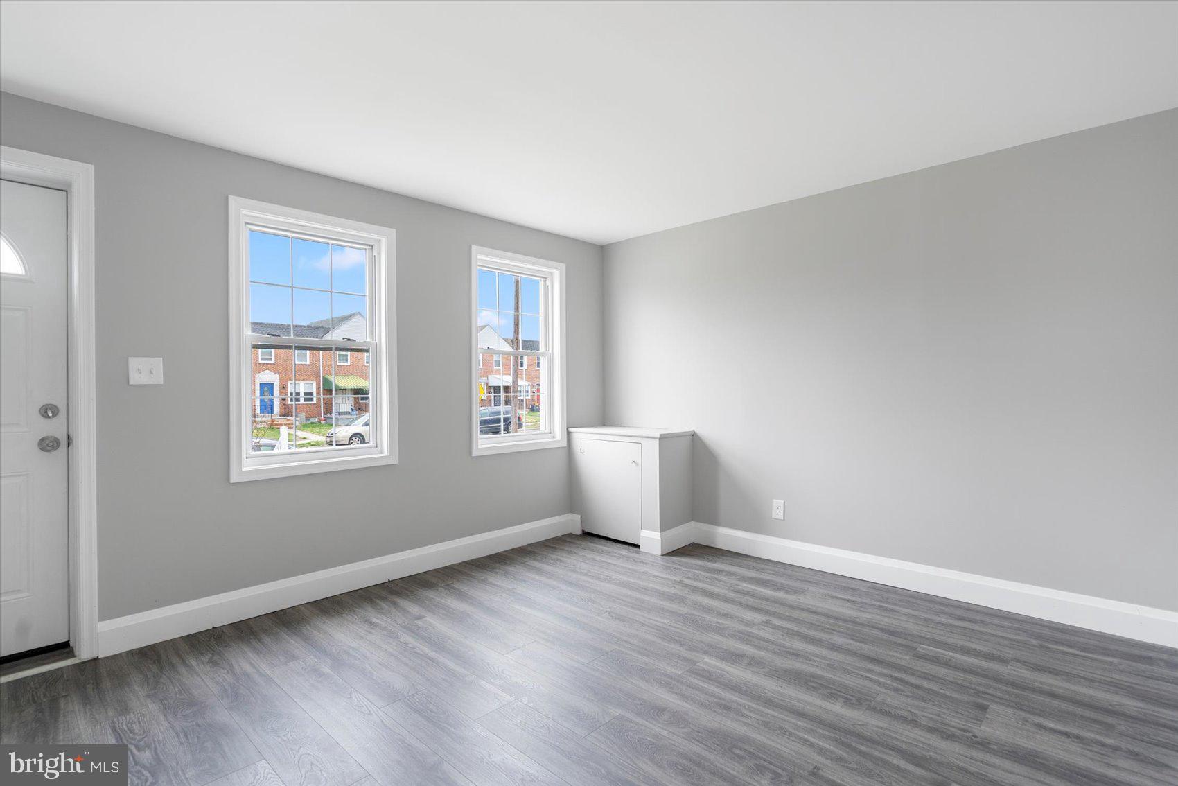 EASTFIELD - Residential