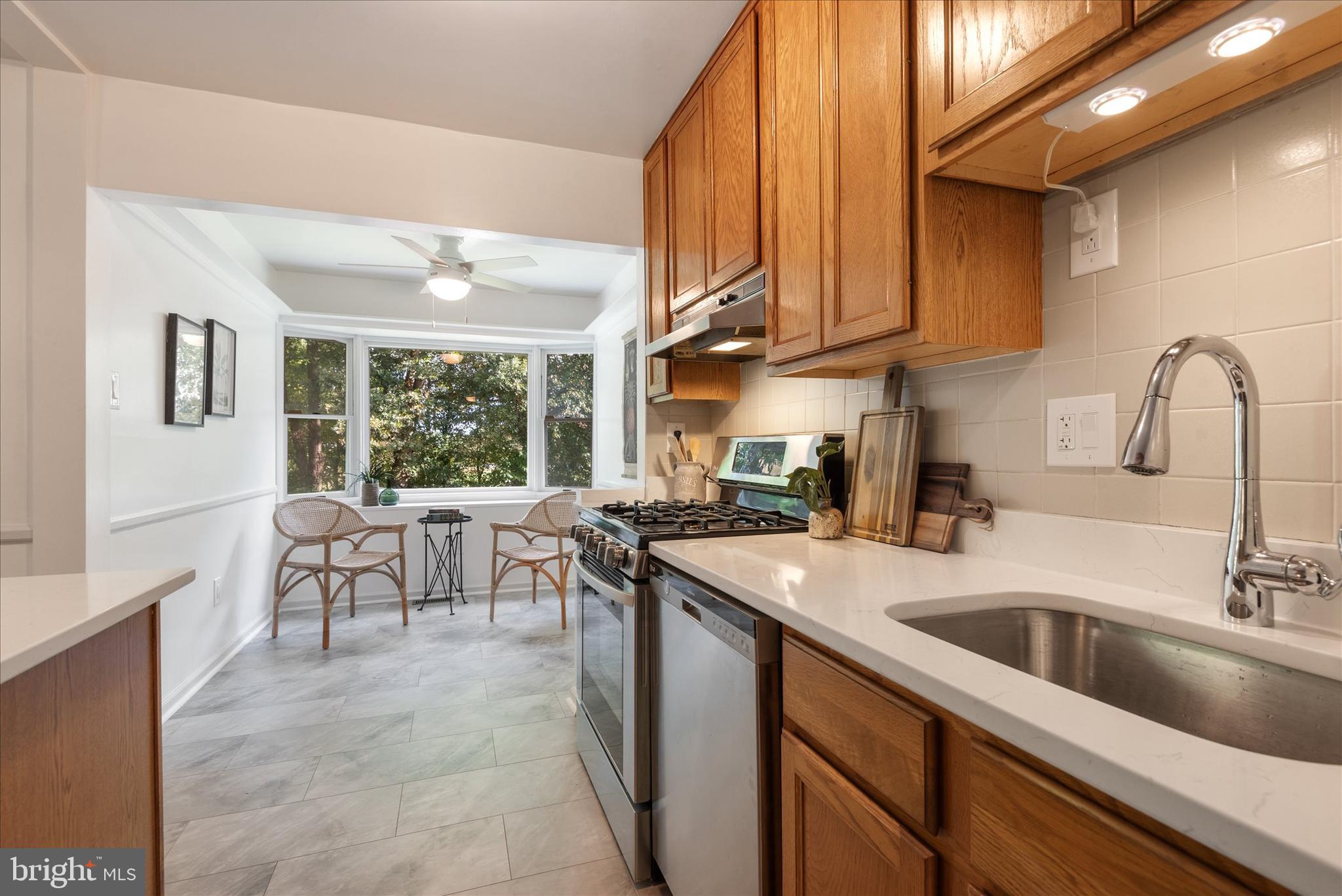 PROVINCES - Residential