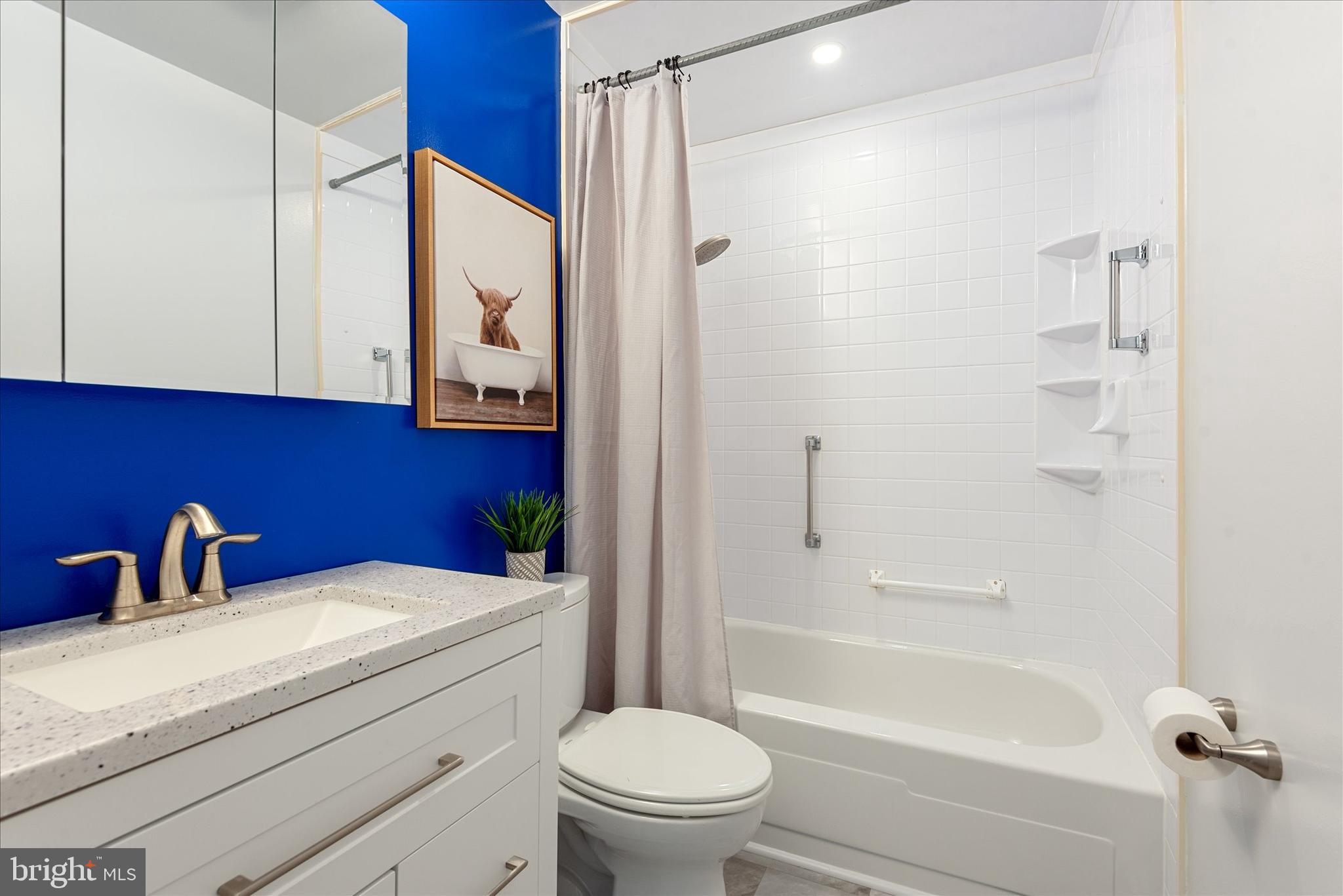 PROVINCES - Residential