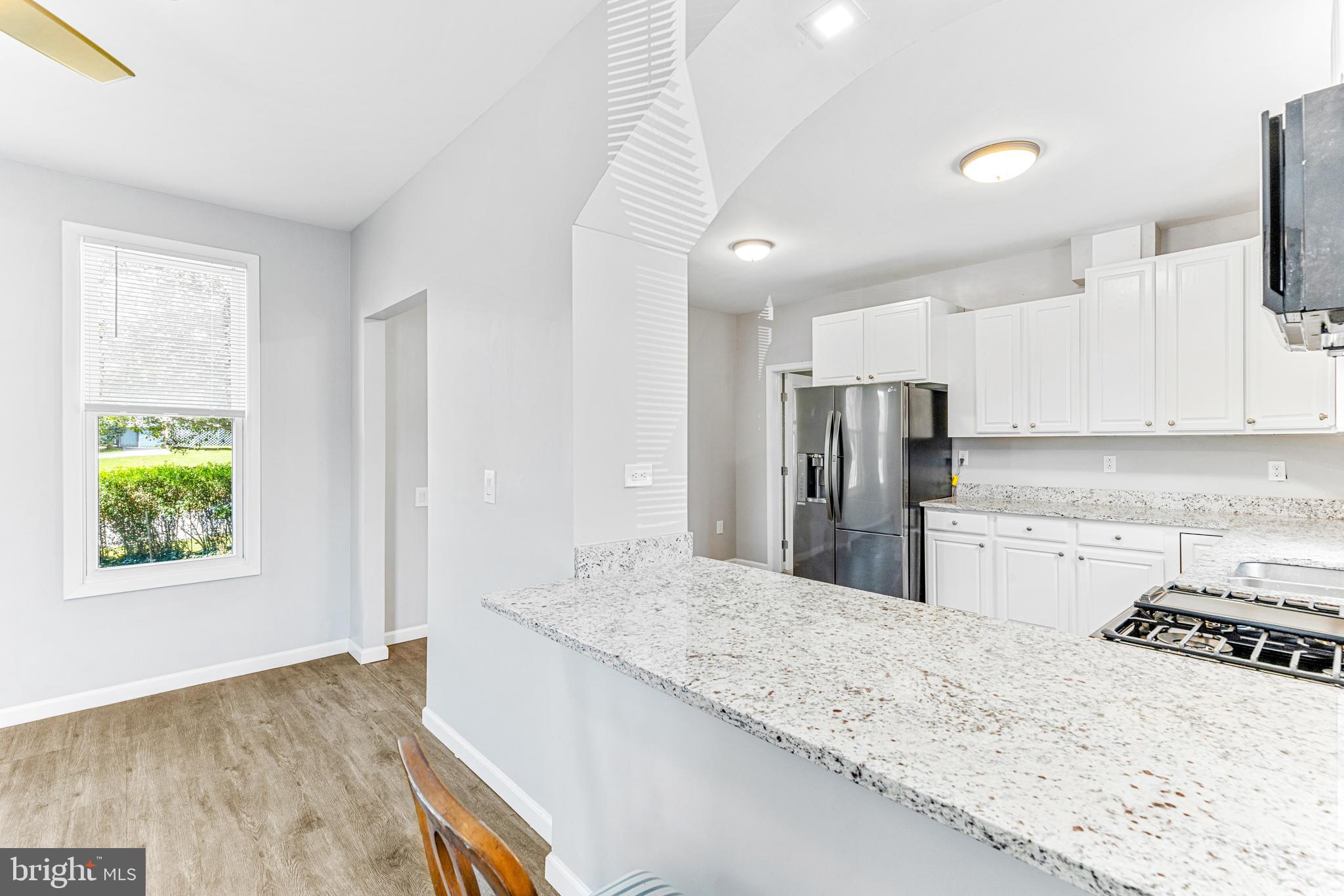 LANDSDOWNE - Residential