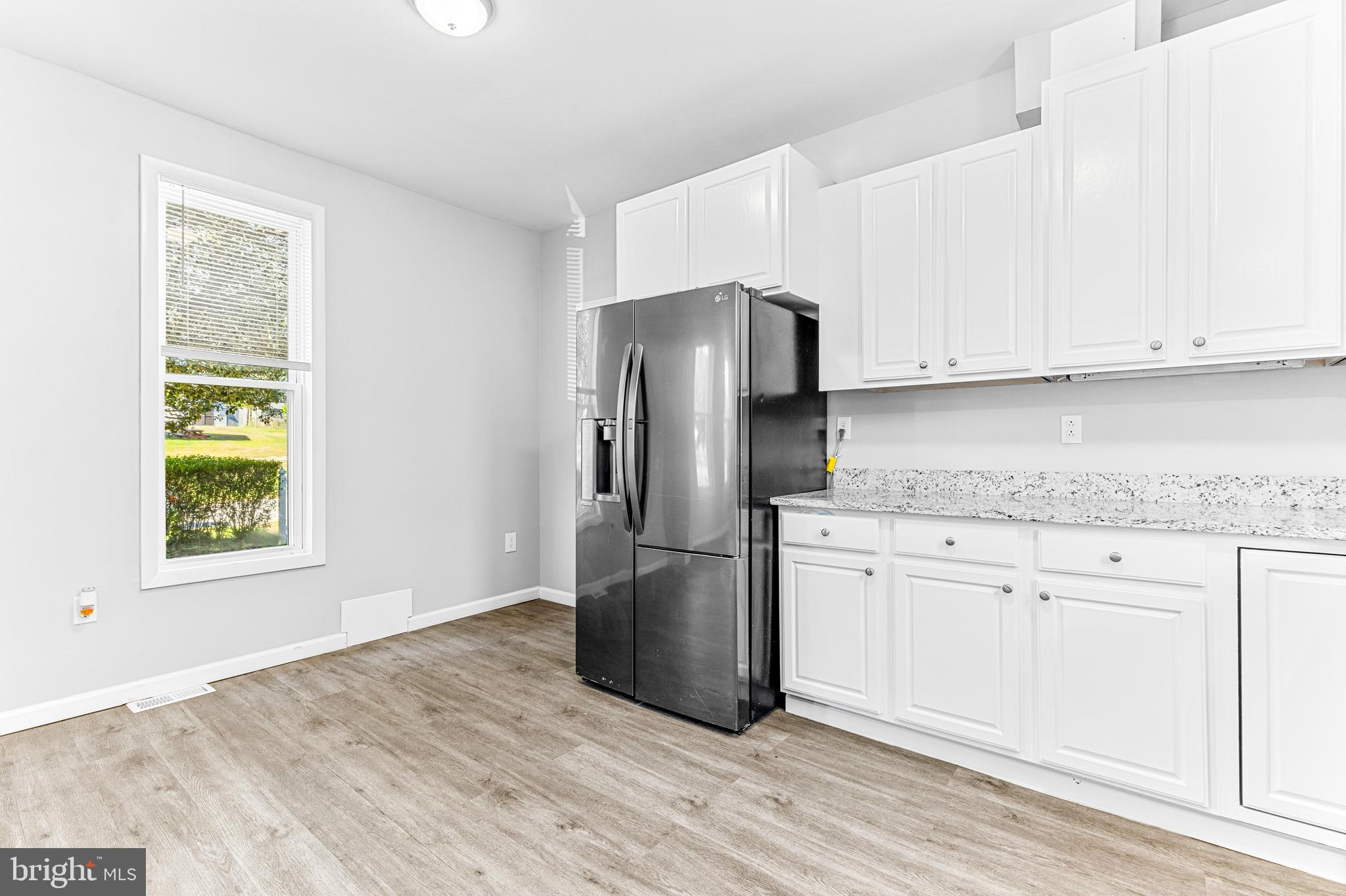 LANDSDOWNE - Residential