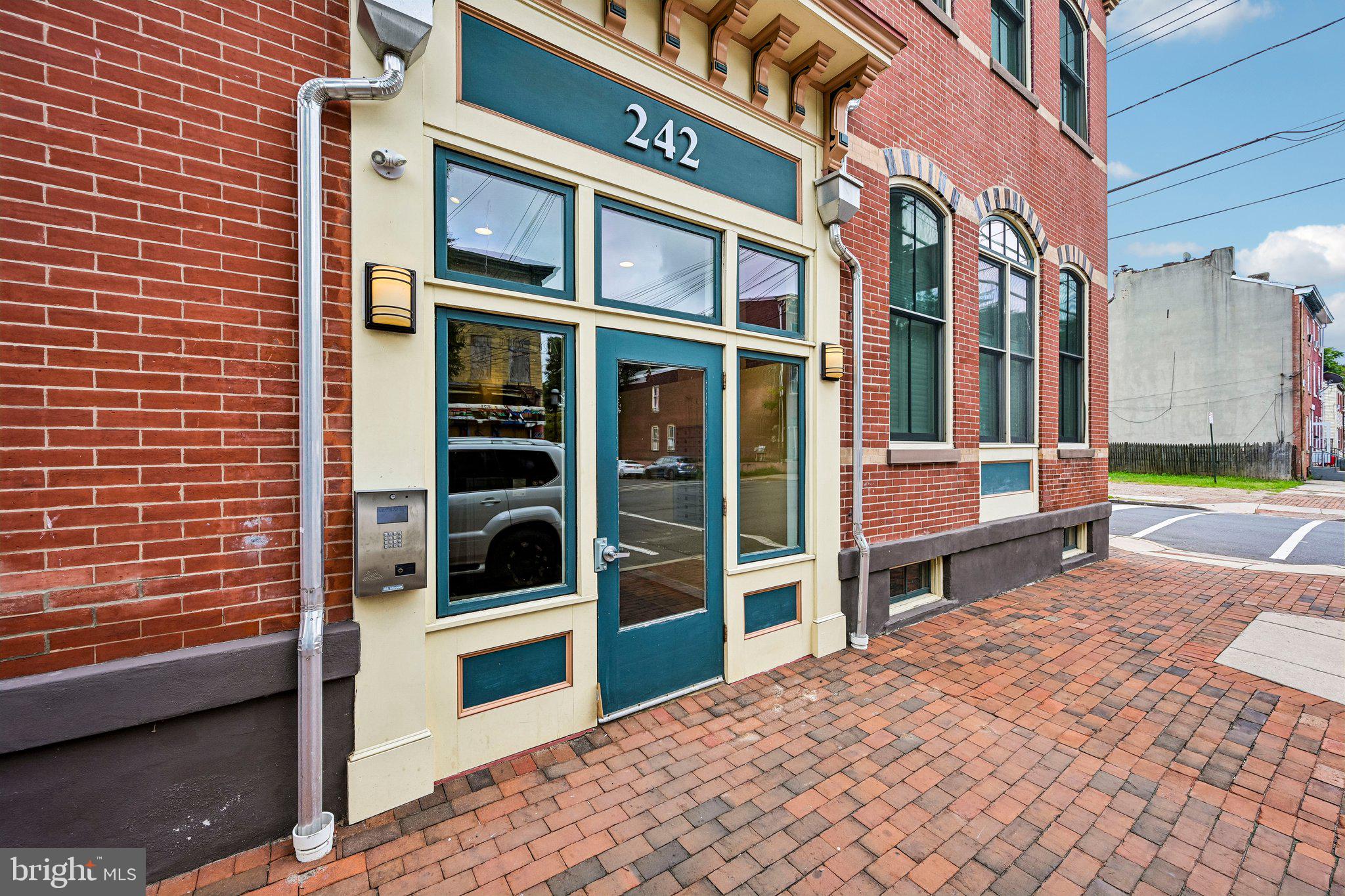 242 CENTRE STREET 3