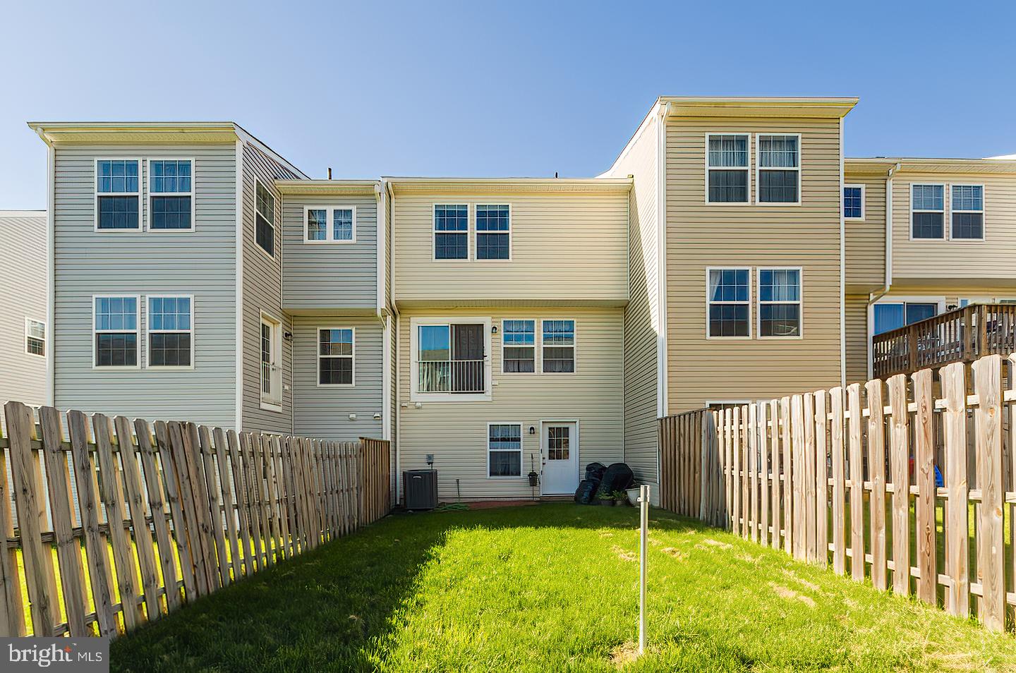 STONEBROOK VILLAGE - Residential