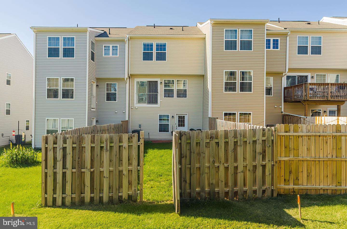 STONEBROOK VILLAGE - Residential