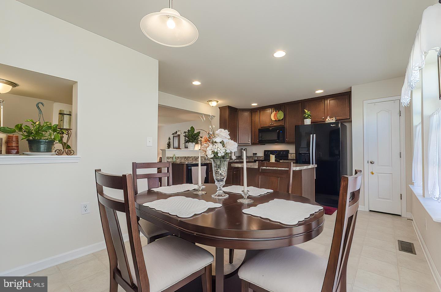 STONEBROOK VILLAGE - Residential