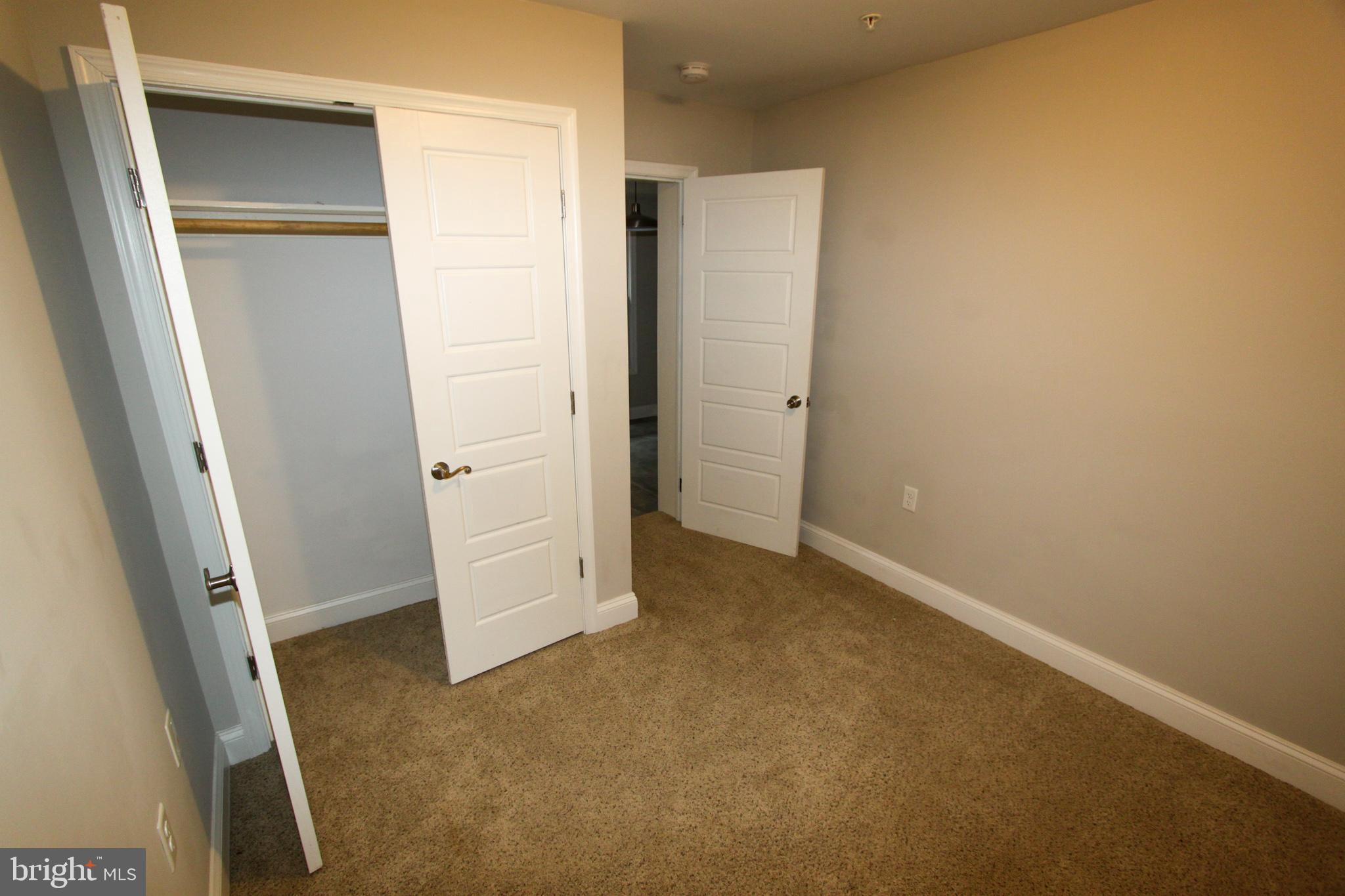 MARTINSBURG - Residential Lease