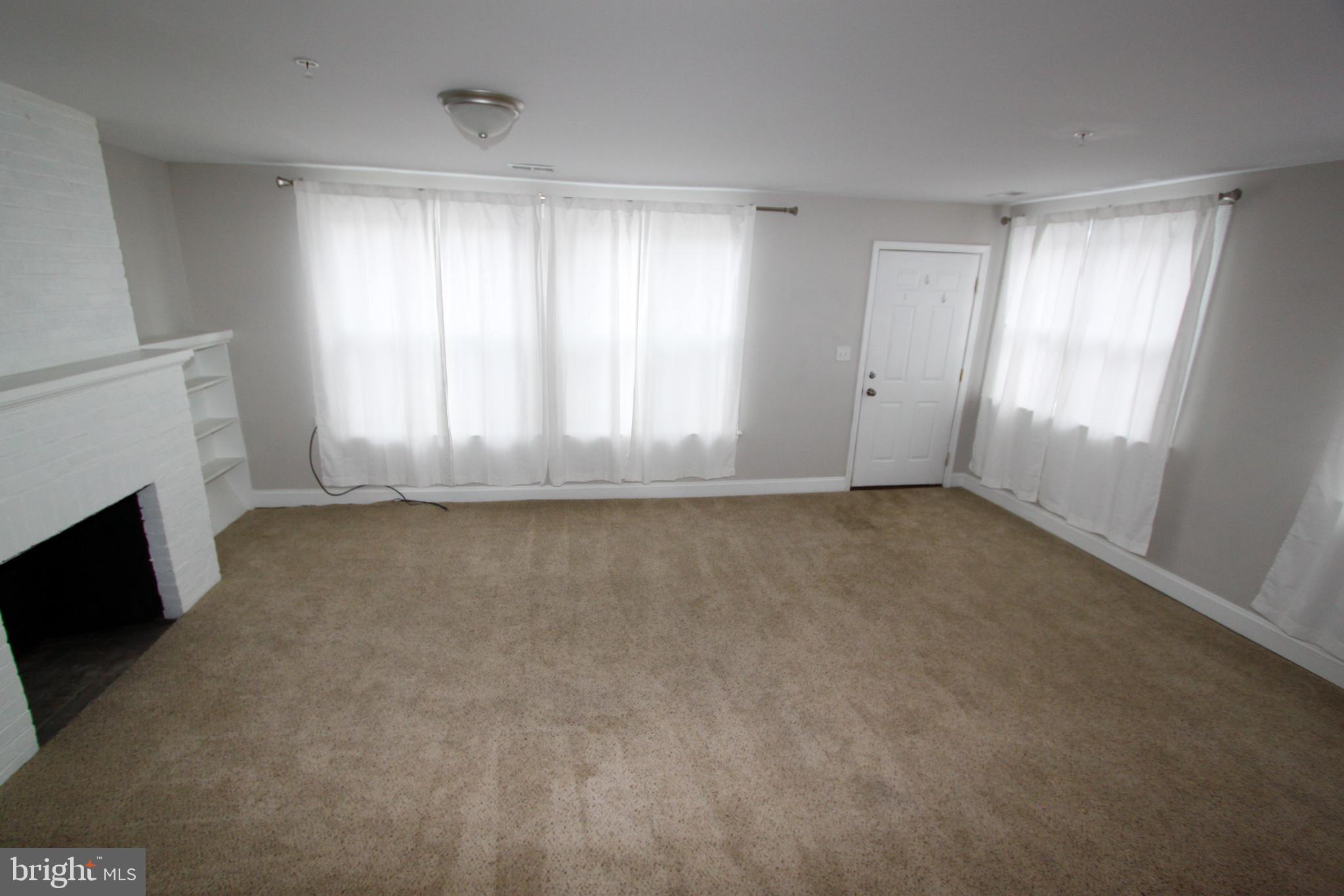 MARTINSBURG - Residential Lease