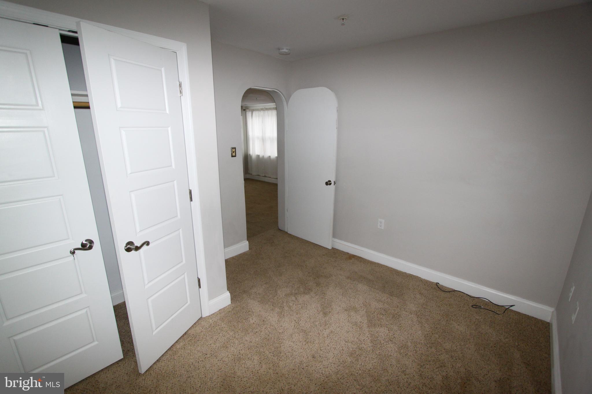 MARTINSBURG - Residential Lease