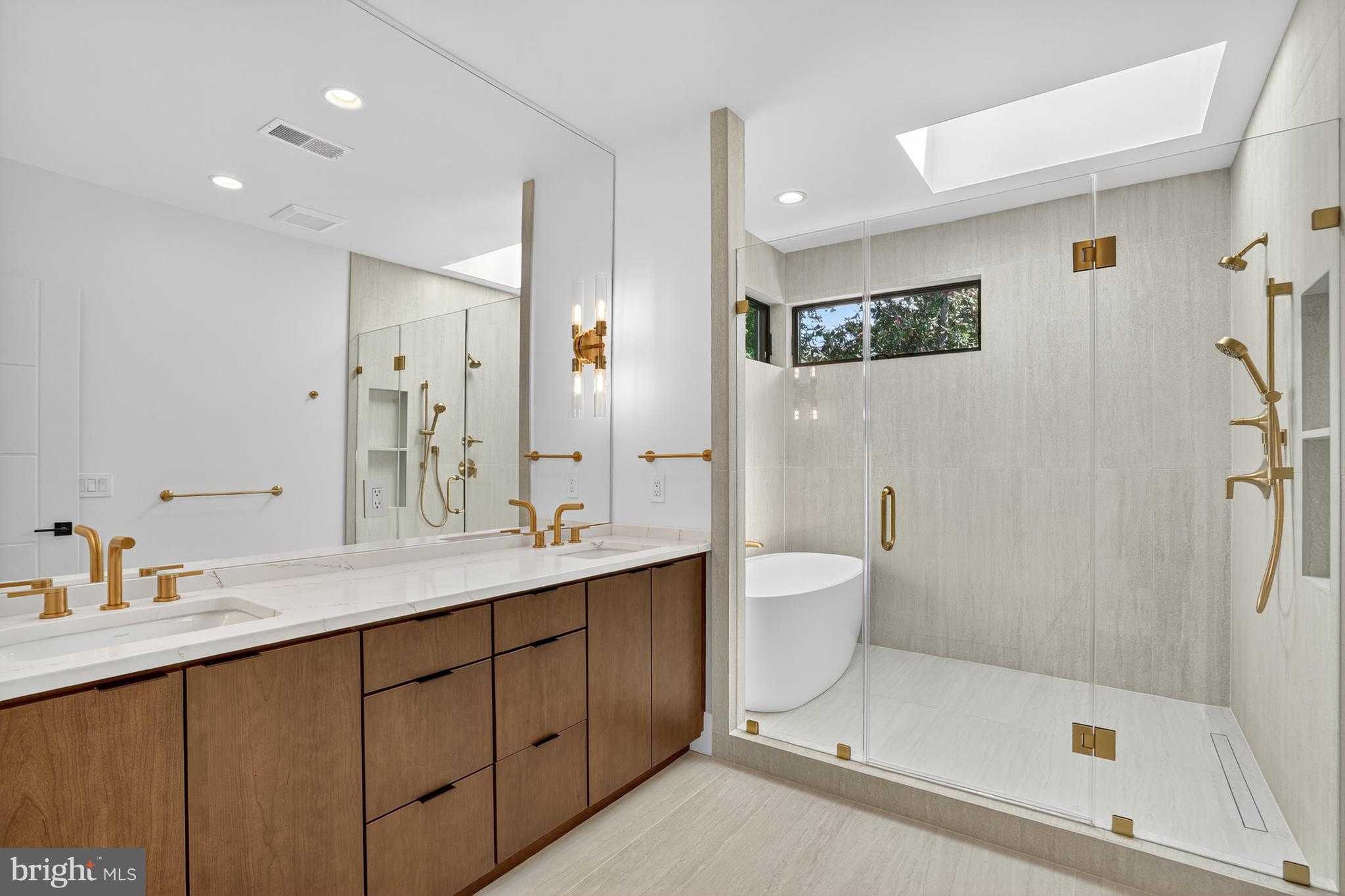 WEST MC LEAN - Residential