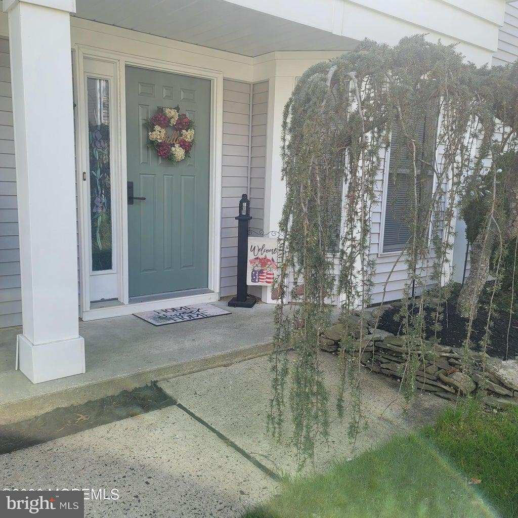 2335 KIRA COURT