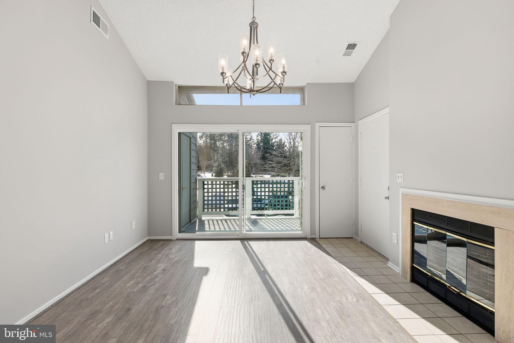 SUMMERRIDGE - Residential