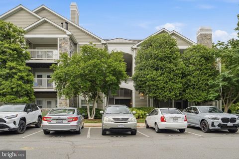 1720 LAKE SHORE CREST DRIVE 36 RESTON VA 20190