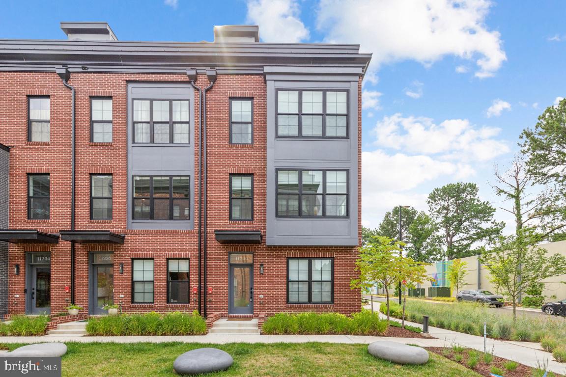 Welcome Home to this elegant townhome that offers everything you wish to have it in your dream home. Starting with private study/bedroom on the entry level, LVP floors through out entire home for easy care, many large windows bringing abundance of natural lights! Luxury living continues with an elevator that will take you to all 4 floors. Main level offers open floor plan, Bosch appliances, quartz counters, shaker cabinets to the ceiling. There is a cozy balcony right outside of the kitchen making it convenient for outdoor cooking or tea table!
This home has 4 bedrooms with 4 full baths and a powder room on the main level. All rooms has been designed with beautiful personal elegance. Rooftop terrace has gas and water hook-up ready for private outdoor living! 2 car garage has built-in cabinets and over head racks for additional storage!!
Home is surrounded with beautiful landscapings and outdoor living space for you and your family. Many restaurants , shops, Reston Hospital are minutes away. Also, ideally situated minutes from Silver Line Wiehle-Reston East Station.