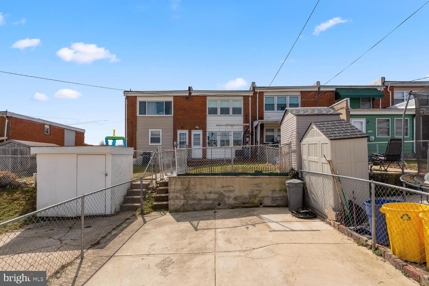 FRIENDSHIP GARDENS - Residential Lease