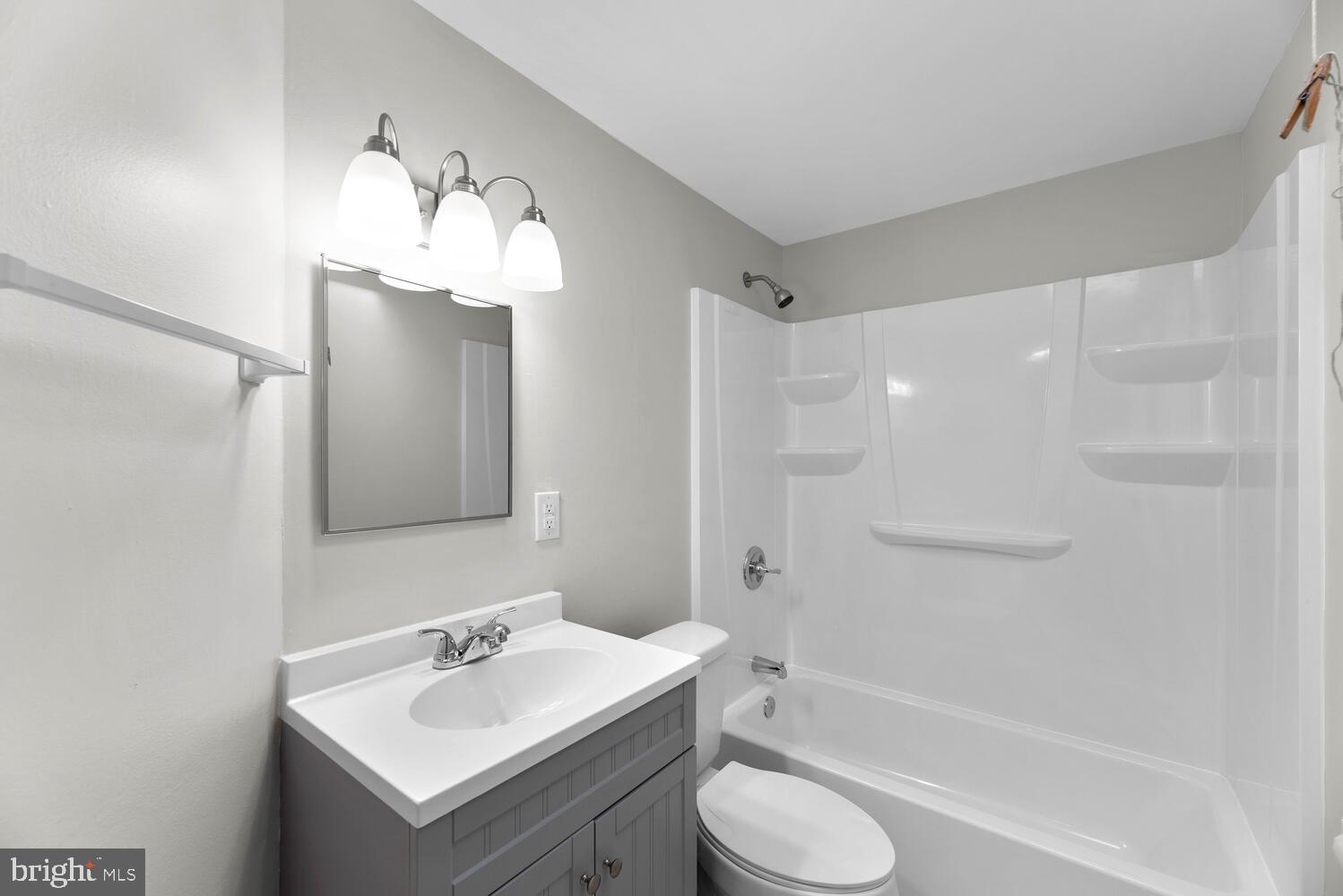 FRIENDSHIP GARDENS - Residential Lease