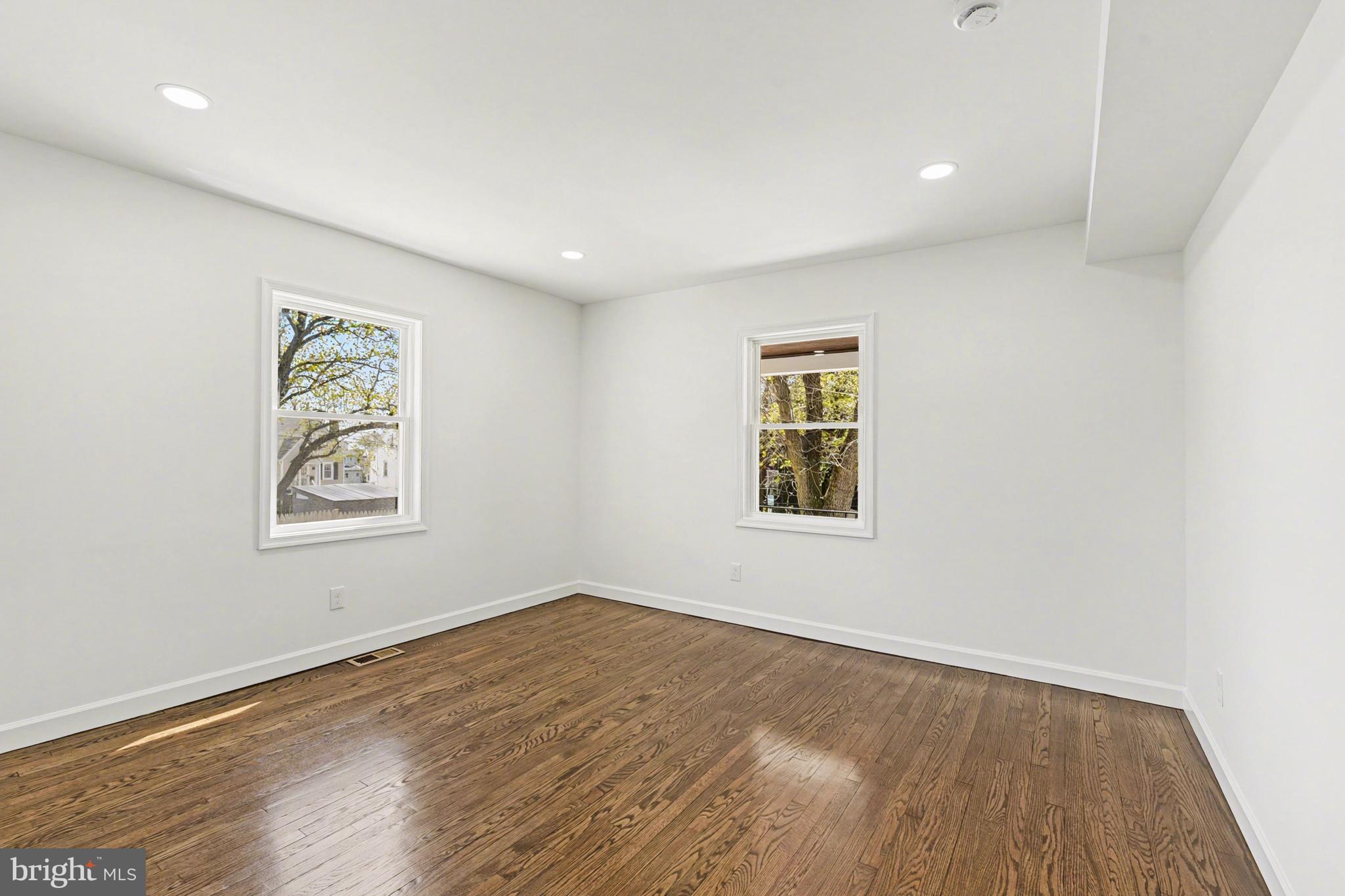 WALTHERSON - Residential