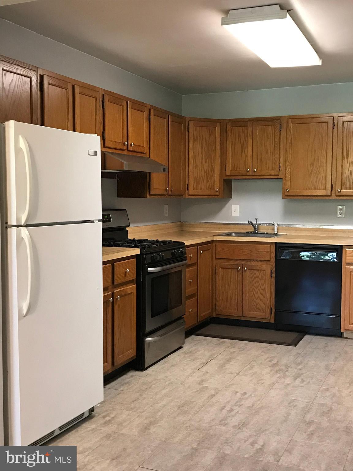 DIAMOND FARM CODM - Residential Lease