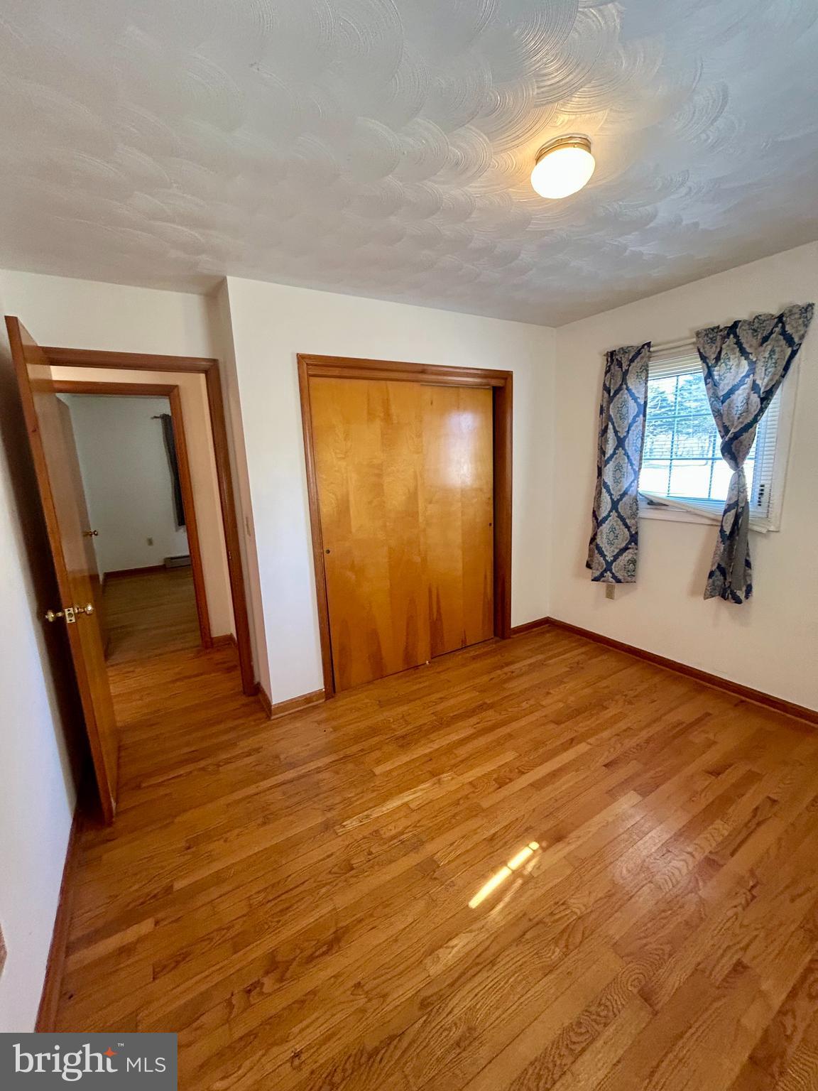 NONE UNRESTRICTED - Residential