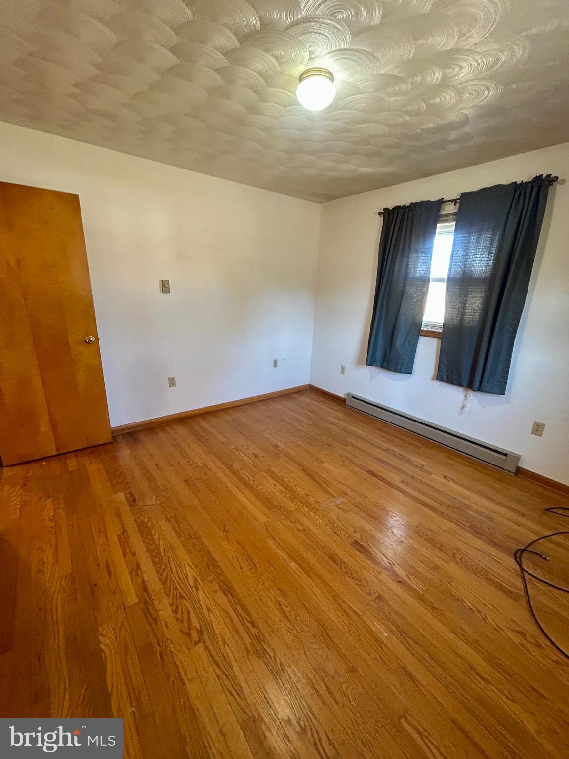 NONE UNRESTRICTED - Residential