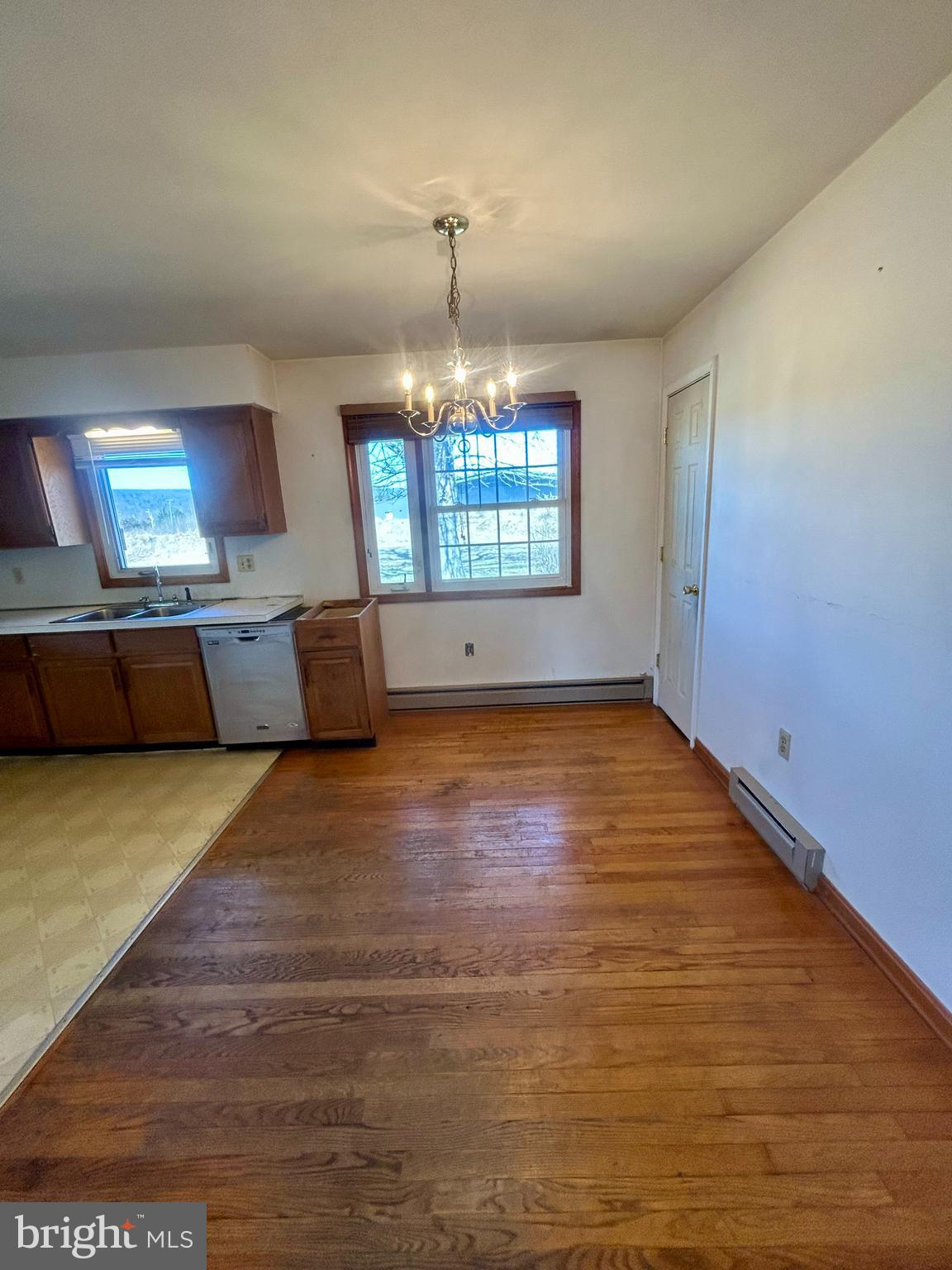 NONE UNRESTRICTED - Residential