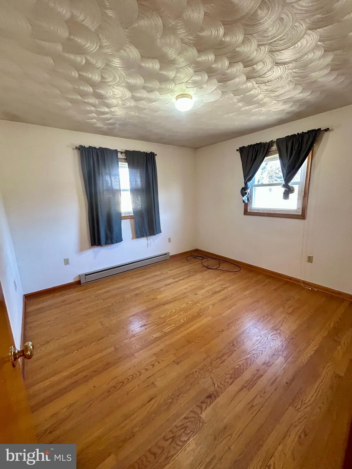 NONE UNRESTRICTED - Residential