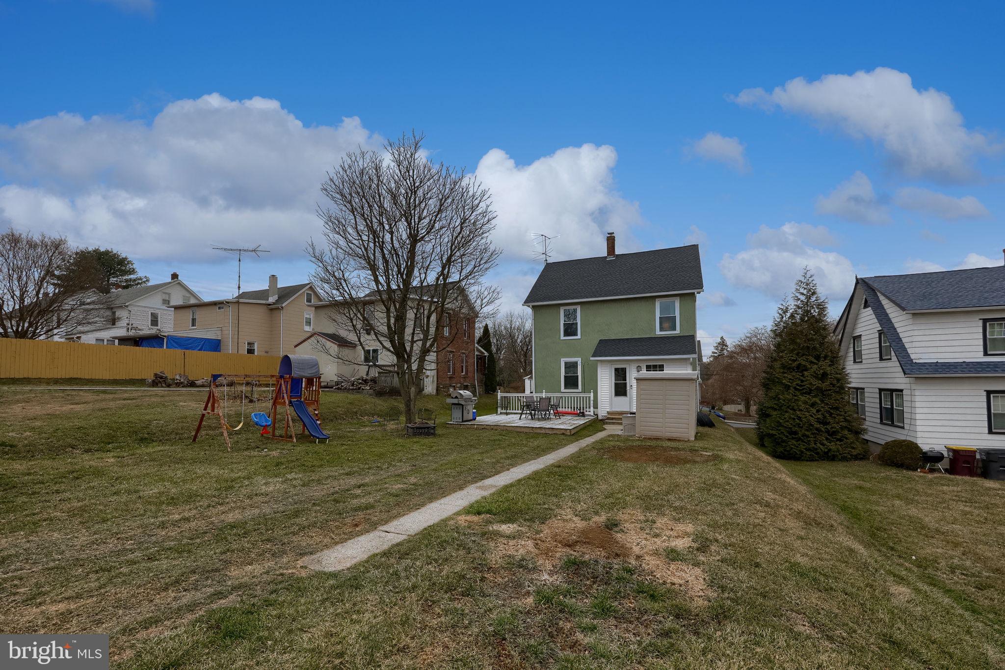 WEST GROVE BORO - Residential