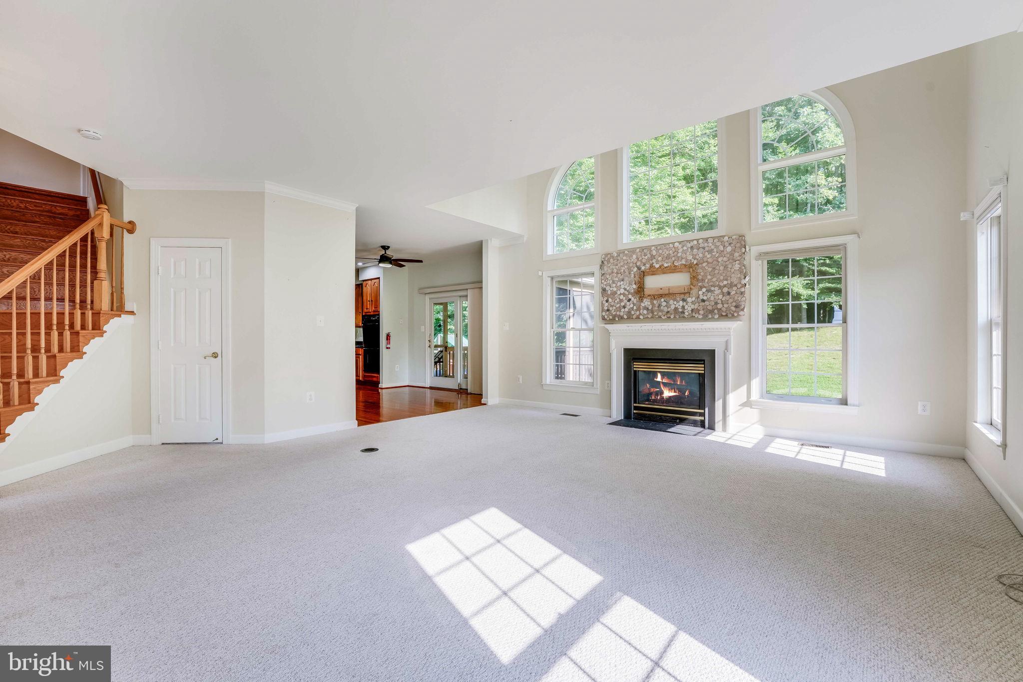 CREST RIDGE ESTATES - Residential