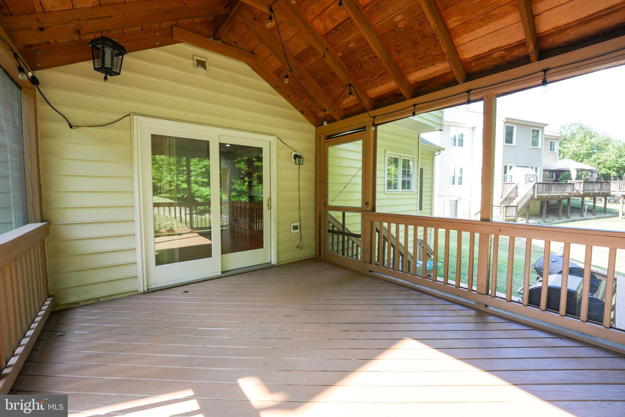 CREST RIDGE ESTATES - Residential