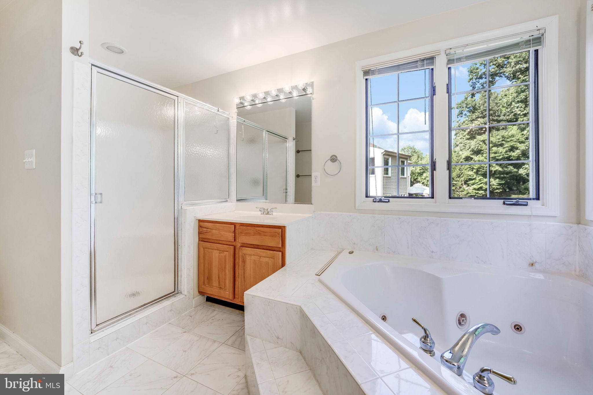 CREST RIDGE ESTATES - Residential