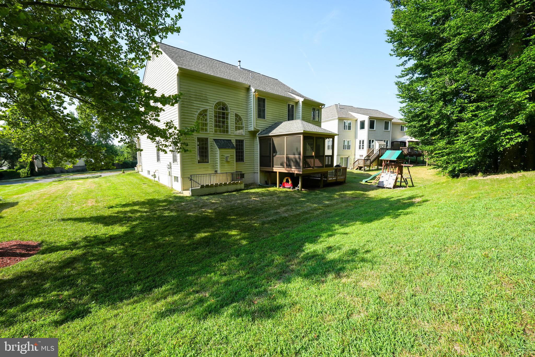 CREST RIDGE ESTATES - Residential