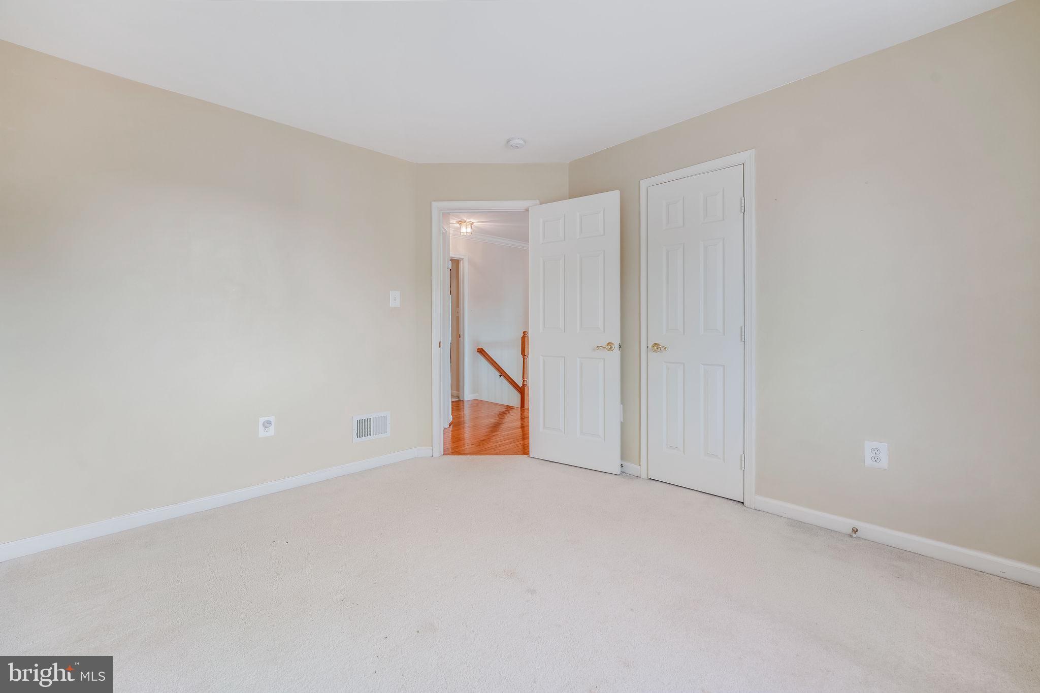 CREST RIDGE ESTATES - Residential