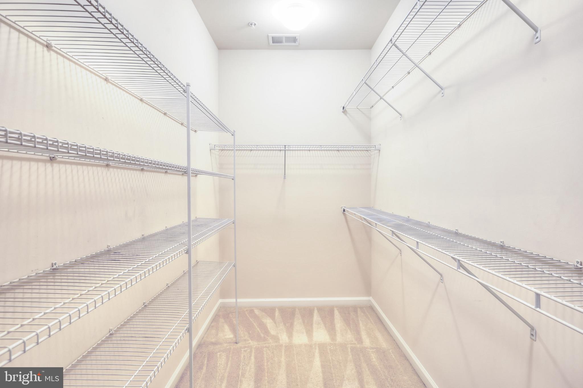 THE PARK AT ADDISON METRO - Residential Lease