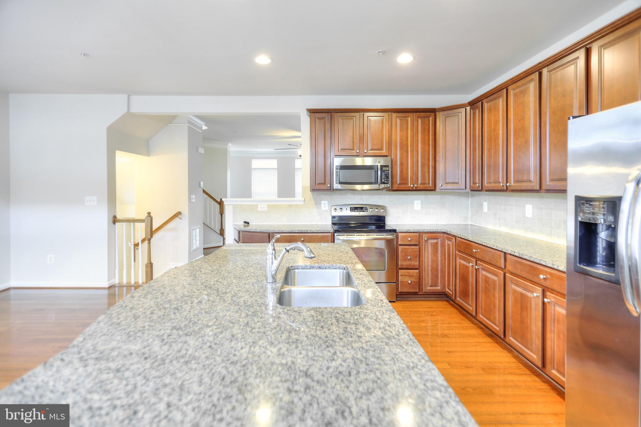 THE PARK AT ADDISON METRO - Residential Lease