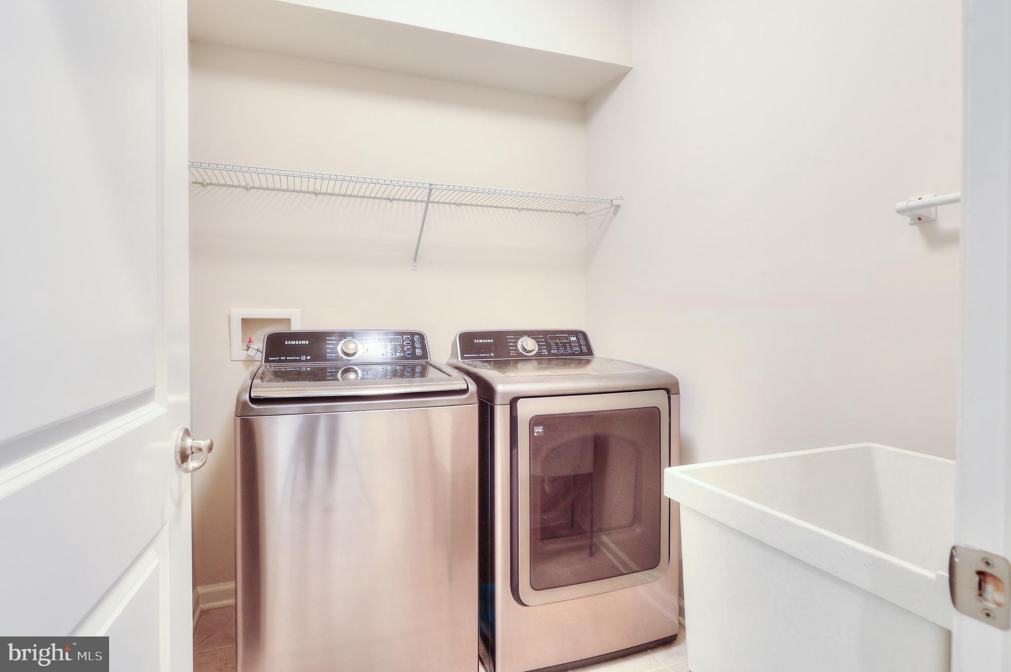 THE PARK AT ADDISON METRO - Residential Lease