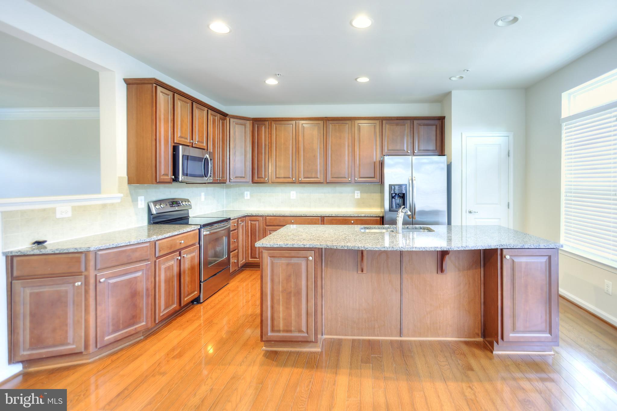 THE PARK AT ADDISON METRO - Residential Lease