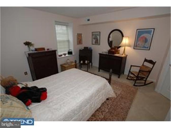 CENTENNIAL STATION - Residential