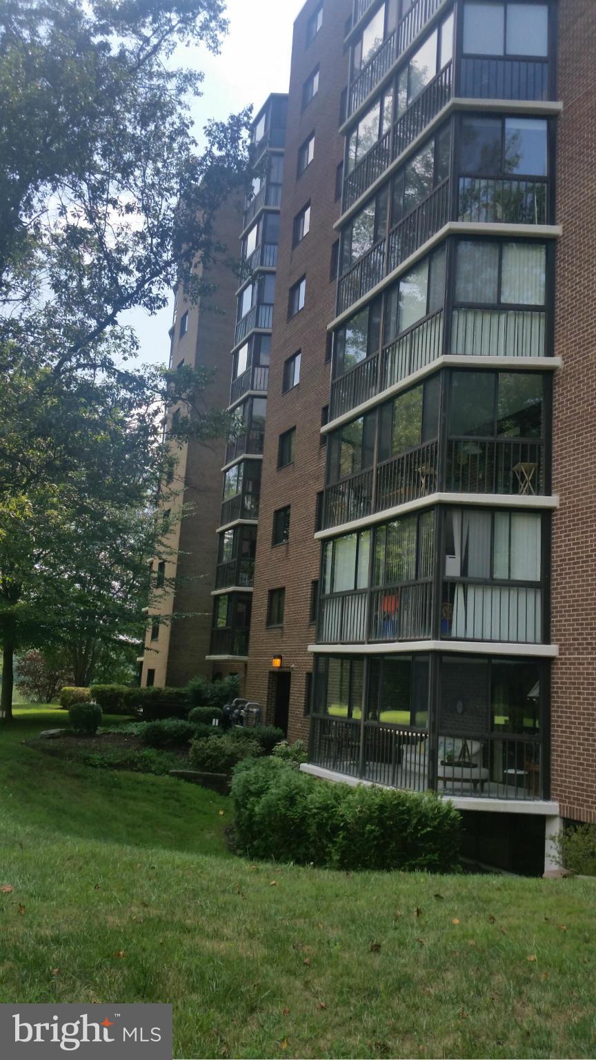 GREENS AT LEISURE WORLD - Residential