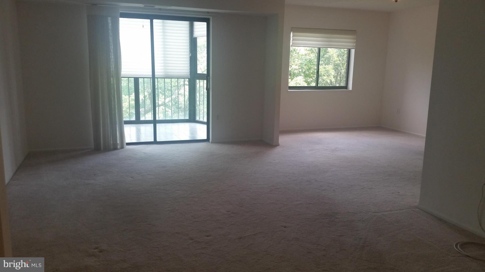 GREENS AT LEISURE WORLD - Residential
