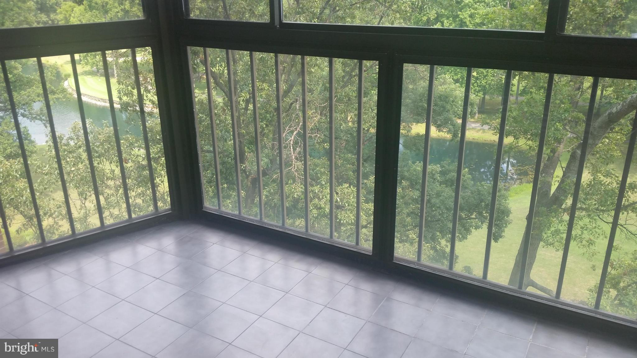 GREENS AT LEISURE WORLD - Residential