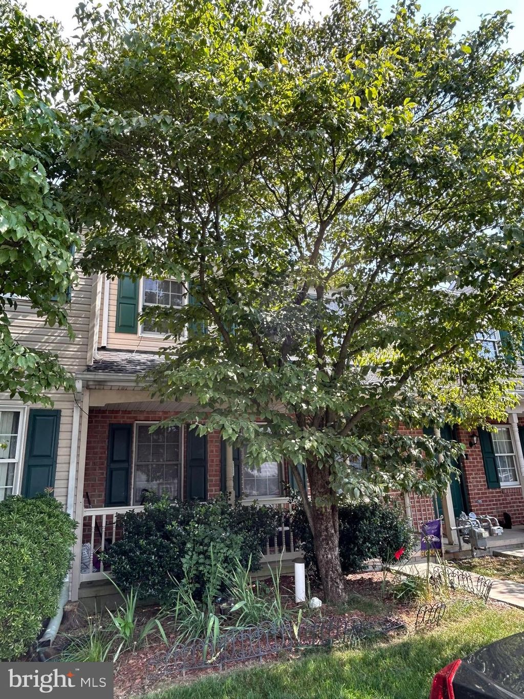 Photo of 635 Robin Hill Circle, YORK, PA 17404 (MLS # PAYK2086950)