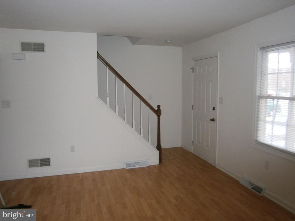 Photo of 635 Robin Hill Circle, YORK, PA 17404 (MLS # PAYK2086950)