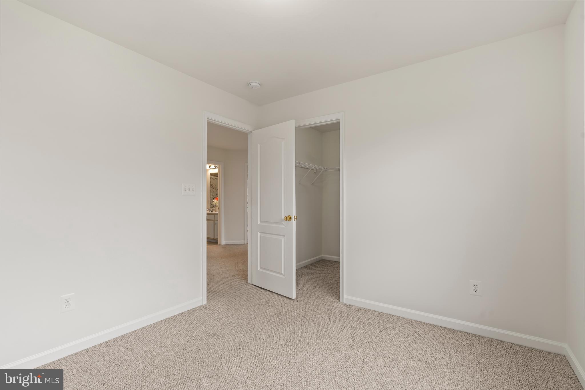 ARCHERS ROCK - Residential