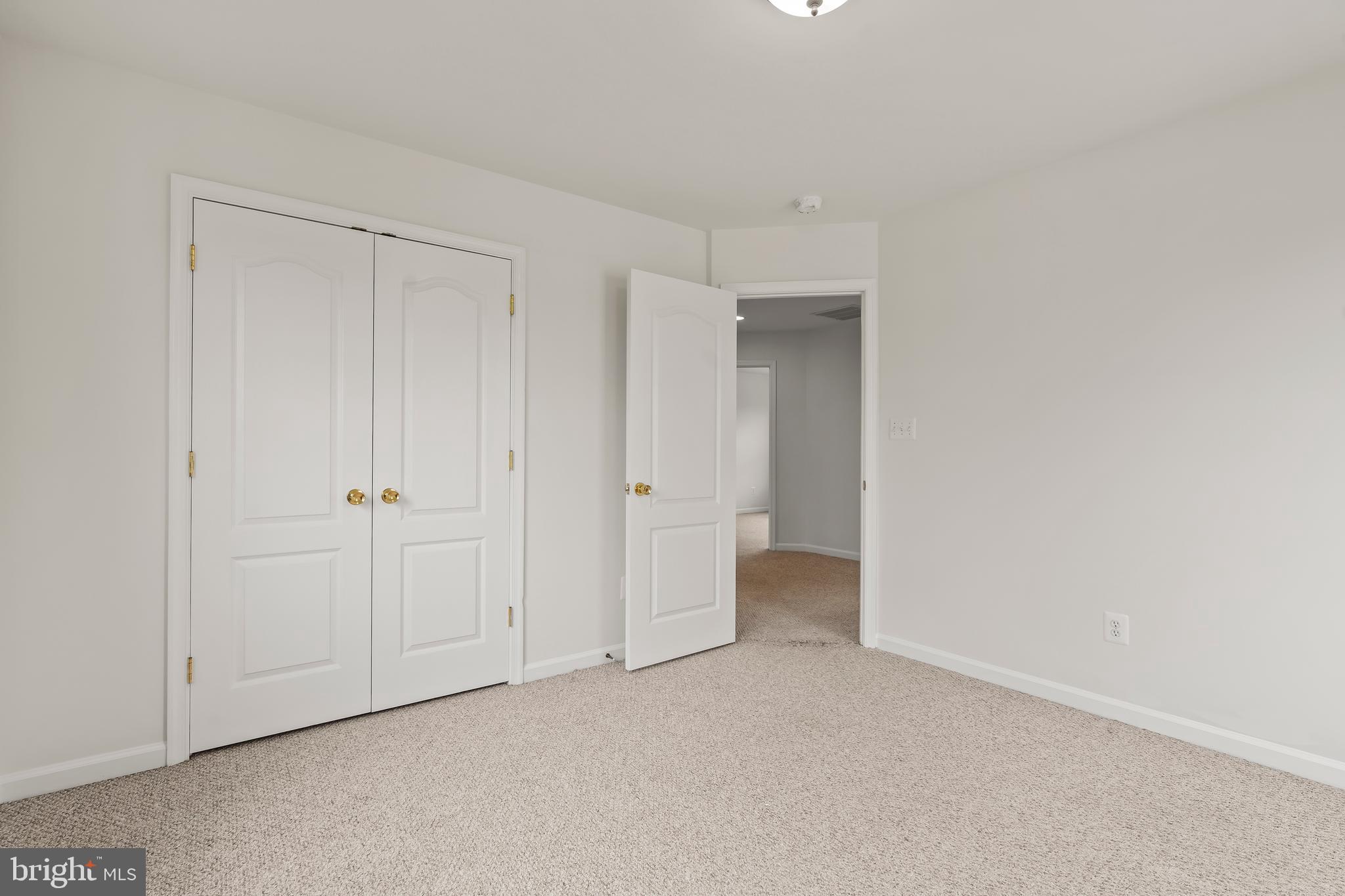 ARCHERS ROCK - Residential