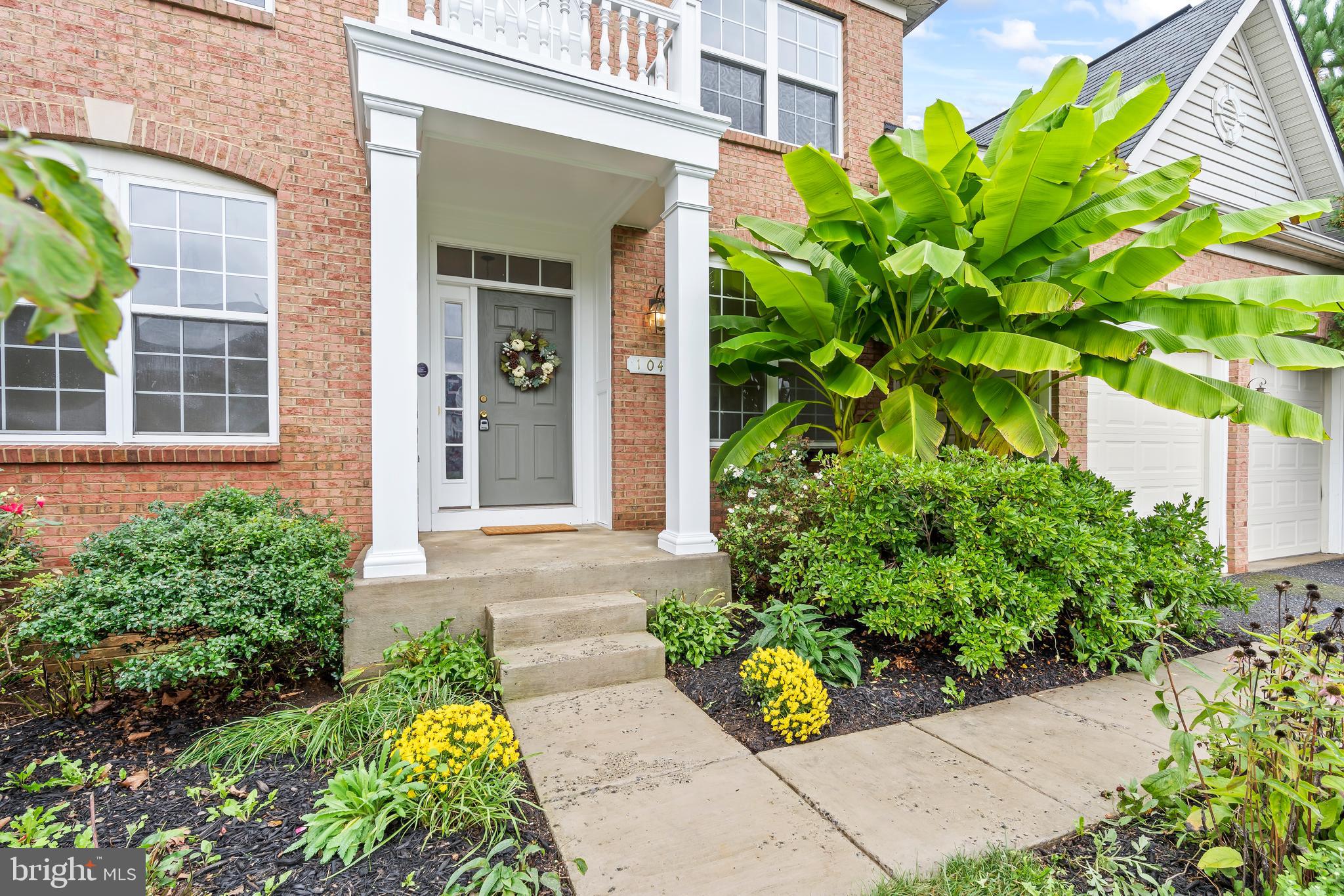 ARCHERS ROCK - Residential